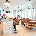 Na Vyvoji Szálloda Vlašim