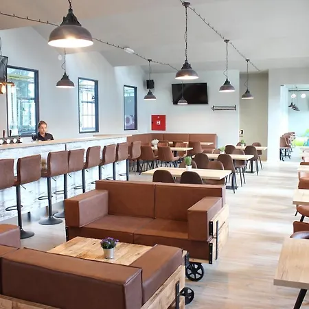 Hotel Na Vyvoji 4*